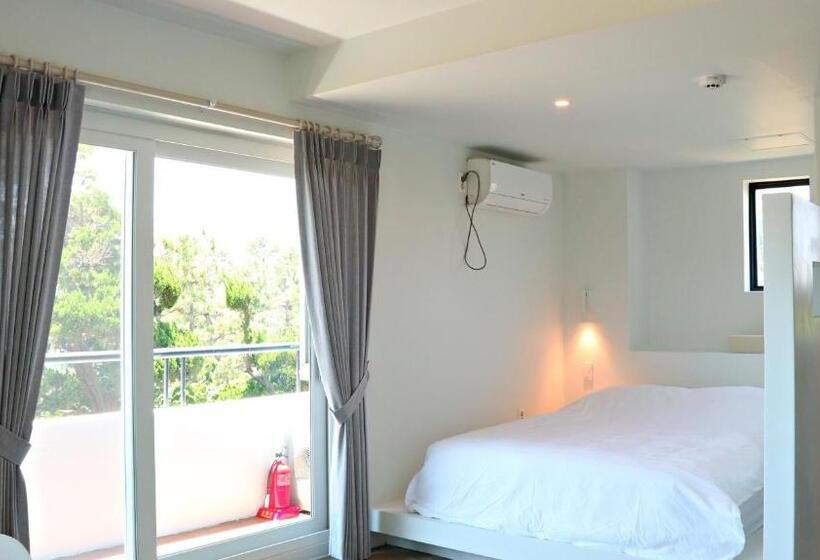 标准间, Hado Fourseasons Pension