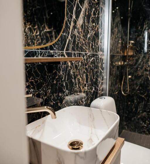 חדר סטנדרט נוף לאגם, Aito Igloo & Spa Resort