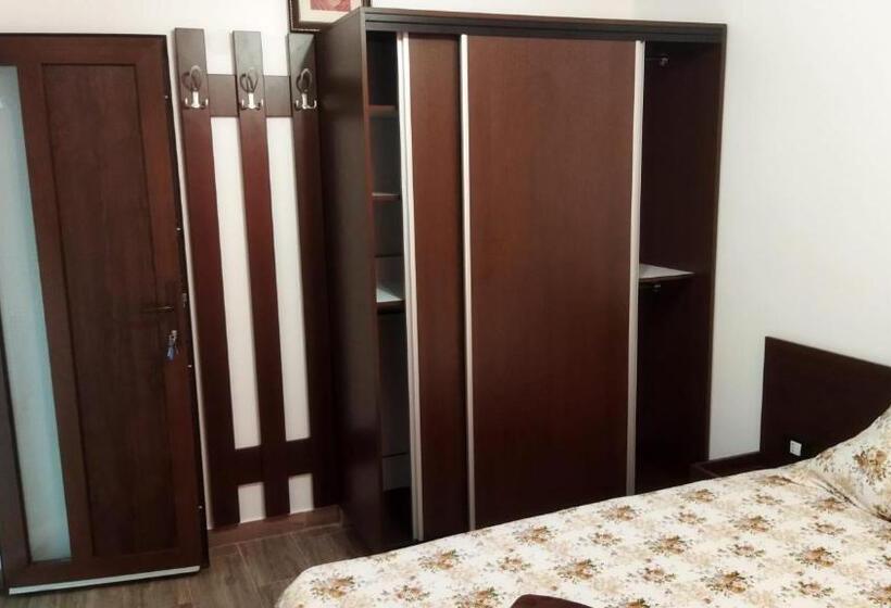 Deluxe Suite King Bed, Casa Din Gradina