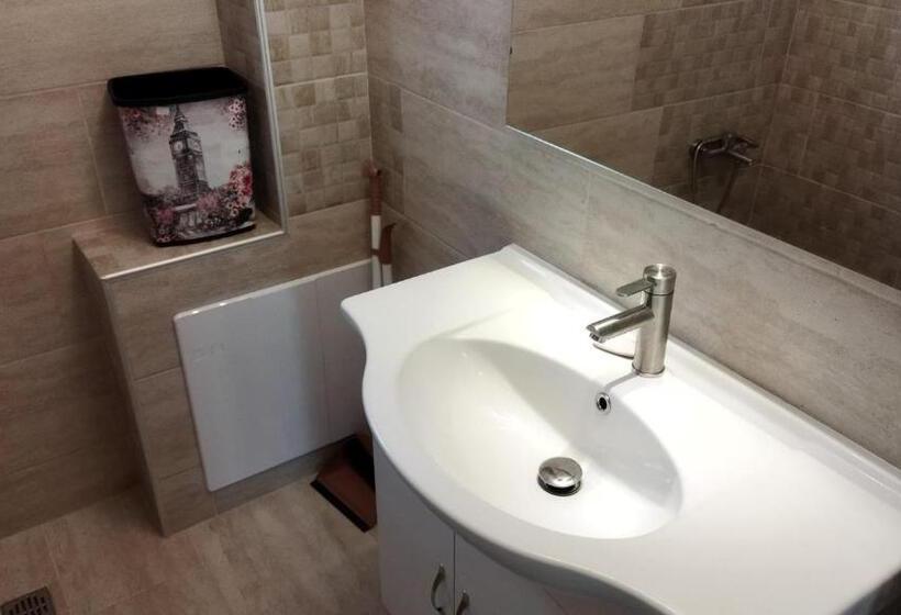 Deluxe Suite King Bed, Casa Din Gradina