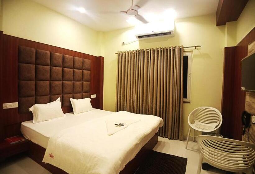 デラックスルーム, Elite Mandarmoni