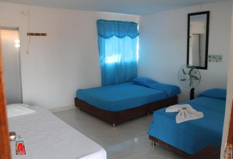 اتاق استاندارد, La Guaca