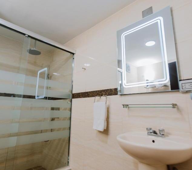 اتاق استاندارد یک نفره, Real