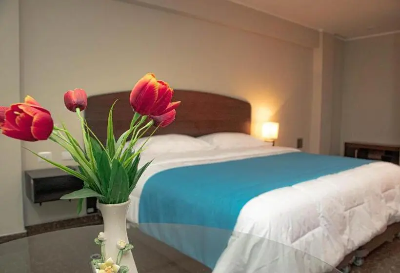 キングサイズベッドのスイートルーム, Real
