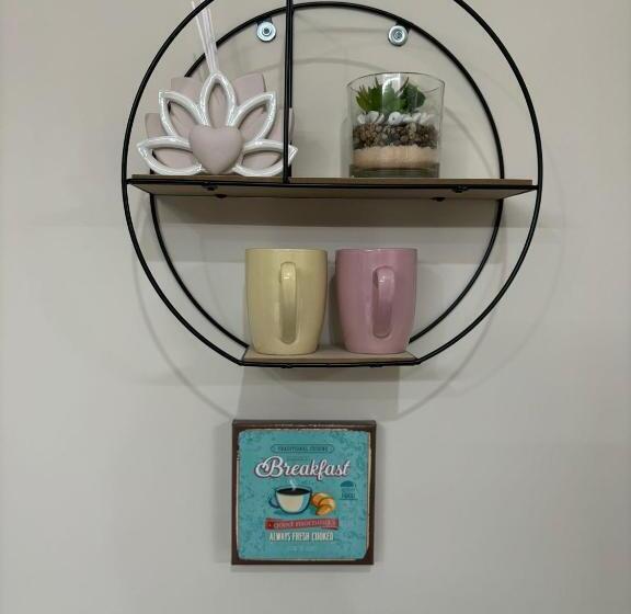 اتاق استاندارد, Little B&b