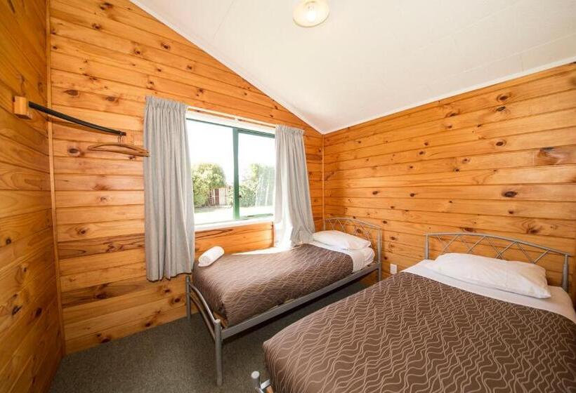 סוויטת 2 חדרי שינה, The Clive Hideaway