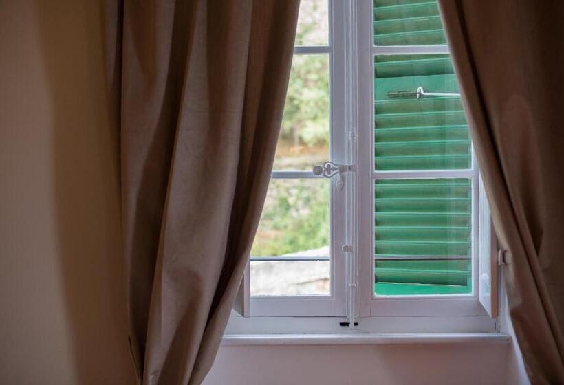 Номер Стандарт Вид на Море, Palazzu Nicrosi