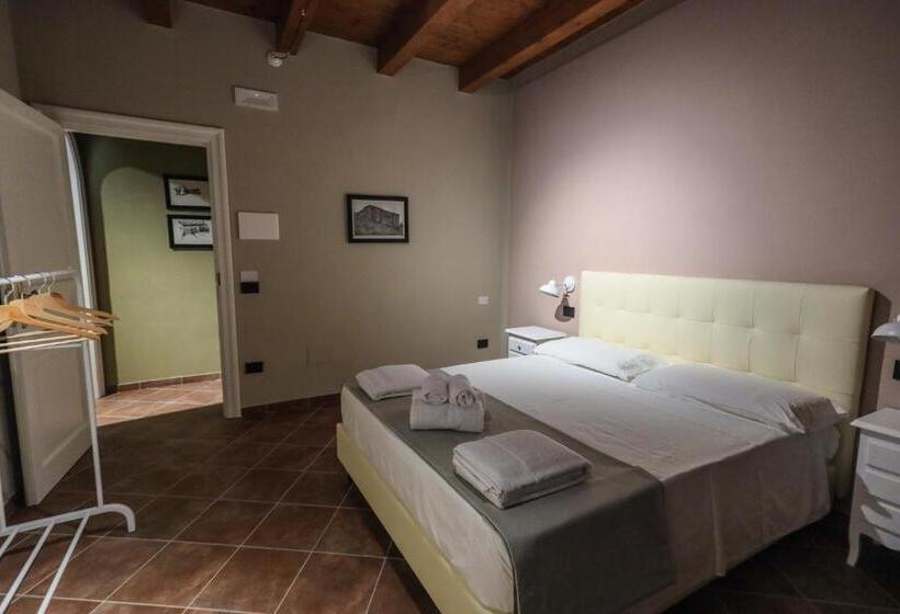 Standard room with outdoor bath, Ruggiero Guest House