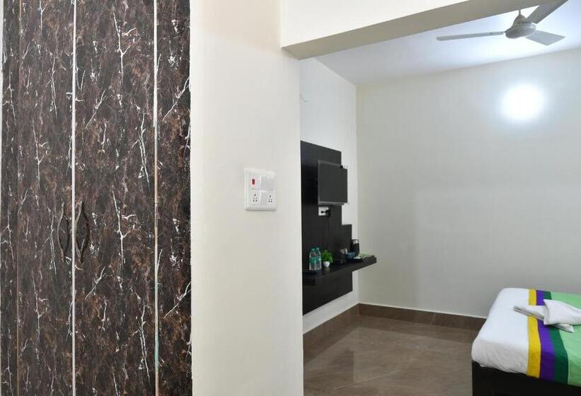 اتاق سوپریور, Chocolate Inn Express Deoghar