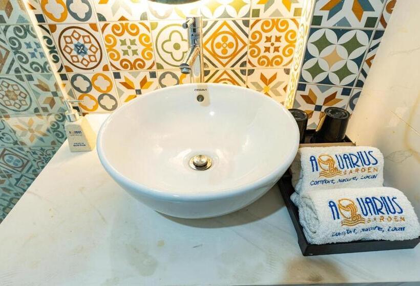 اتاق استاندارد با بالکن, Khách Sạn Aquariusgarden Vân Long Ninh Bình