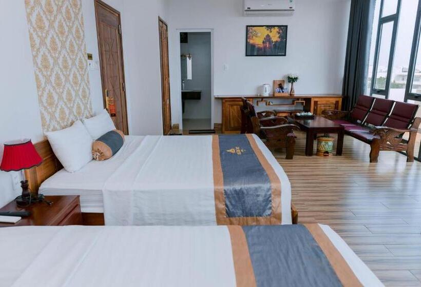 سوییت خانوادگی, Khách Sạn Phú Yên