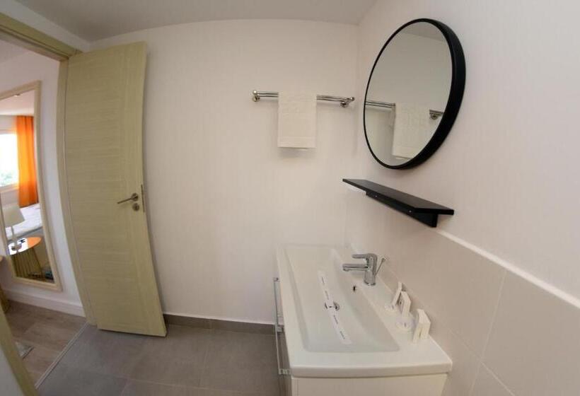 주니어 스위트 발코니, Spring Holiday Resort