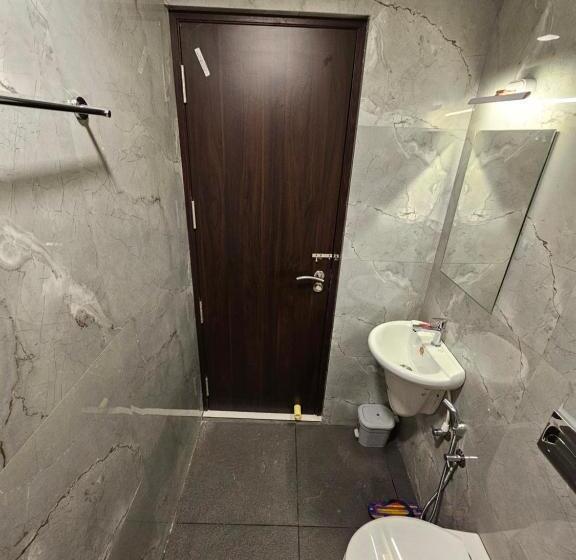 Номер Deluxe, Thaal Residency Cheruvathur Hala Groups