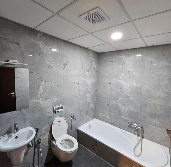 Люкс Superior, Thaal Residency Cheruvathur Hala Groups