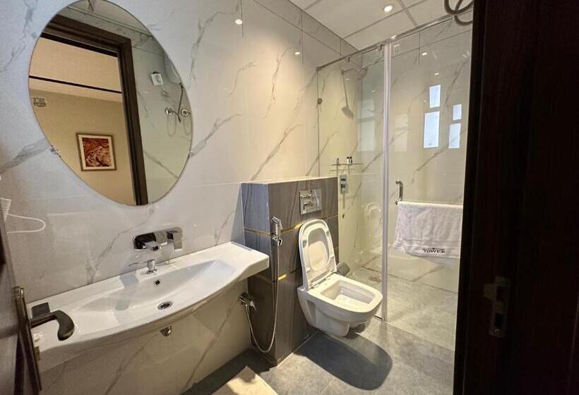 اتاق استاندارد با تخت بزرگ, Tower 92