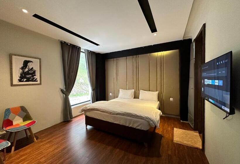 اتاق استاندارد با تخت بزرگ, Tower 92