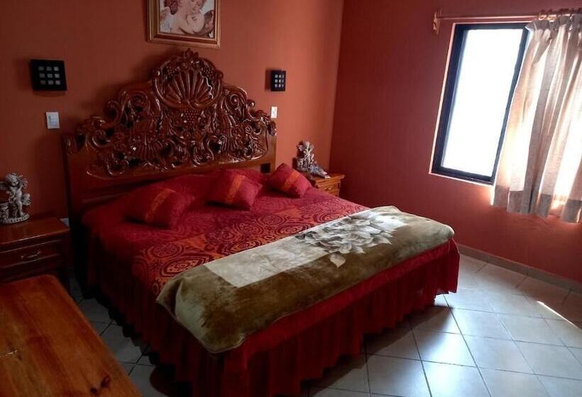 חדר אקונומי, El ángel Taxco