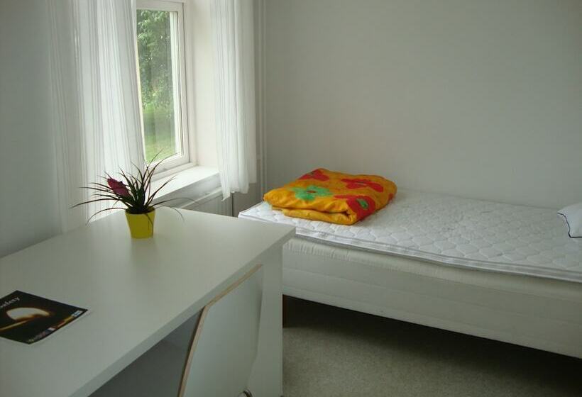 חדר סטנדרד יחיד חדר אמבטיה משותף, Kalmar Sjömanshem