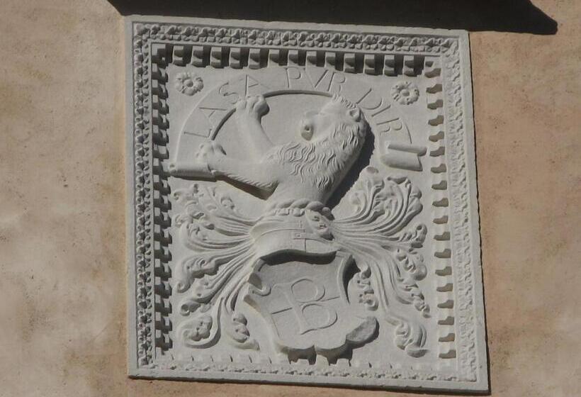 اتاق لوکس با چشم‌انداز دریا, Benecanka Casa Veneziana Piran