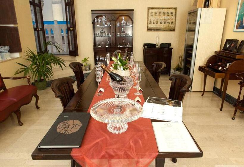 اتاق لوکس, Benecanka Casa Veneziana Piran