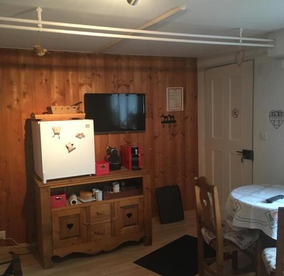 Номер Стандарт Вид на Сад, La Bergerie Chalet Alice