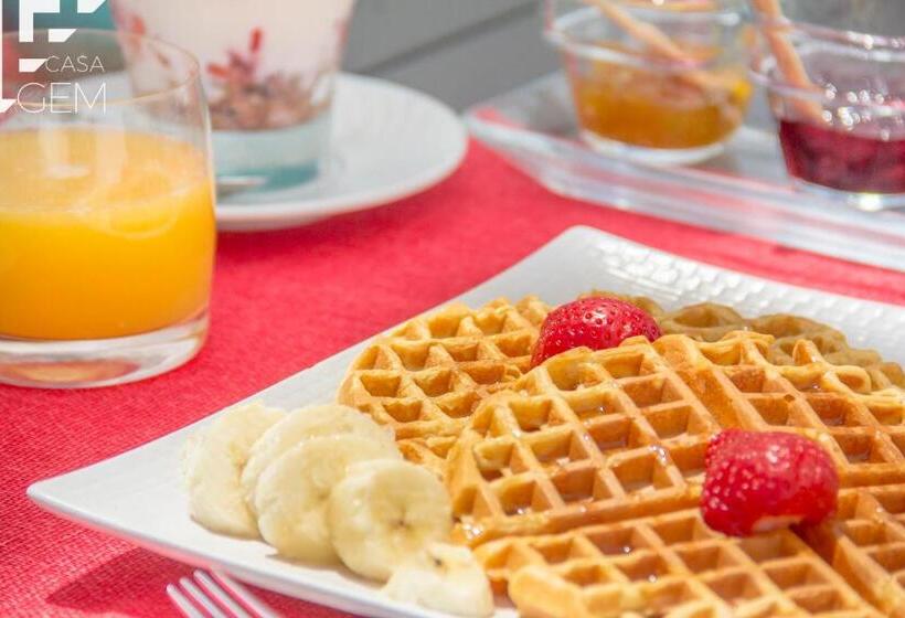 غرفة قياسية مطلّة علي حمام السباحة, Casa Gem B&b