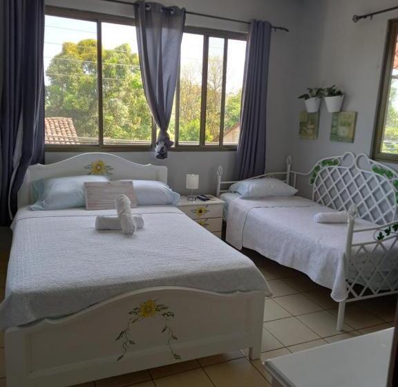 חדר סטנדרט לשלושה עם מרפסת, Hostel Kimmell / Hostal Familiar La Casita De Los Kimmell