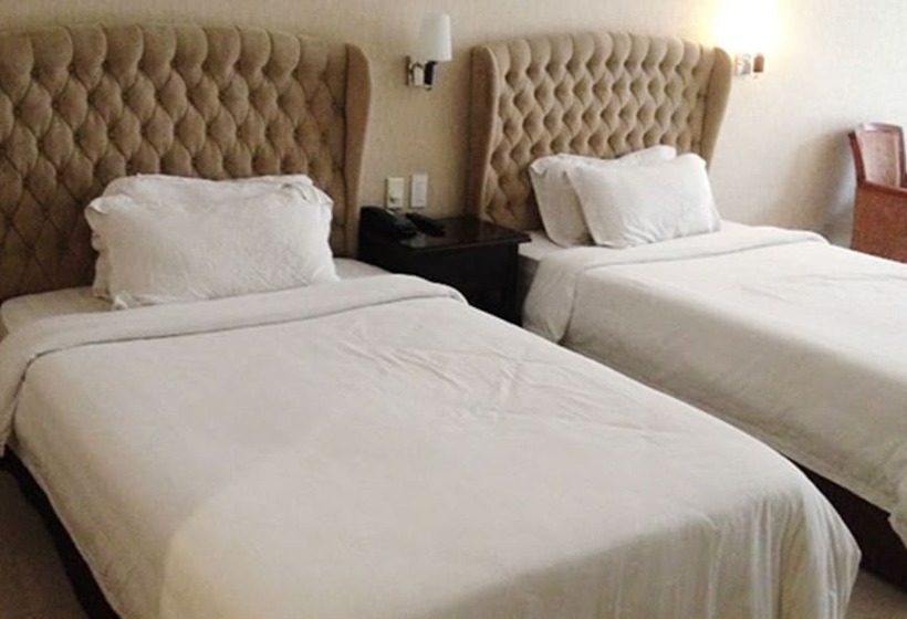 חדר דלוקס, Crown Legacy