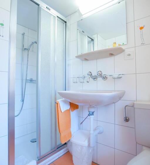 חדר סטנדרט, Gerig