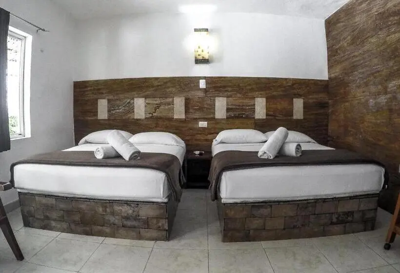اتاق استاندارد, La Casa De Las Lunas