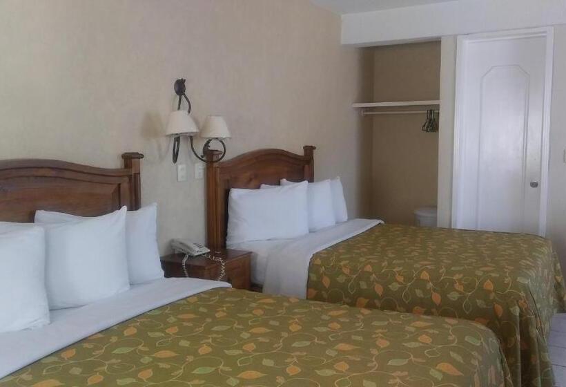 غرفة قياسية ثلاثية, La Vista