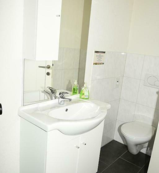 חדר סטנדרט, Tower