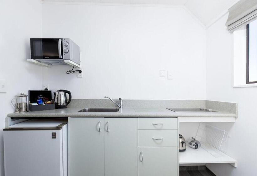 סטודיו סטנדרט, מיטה זוגית, Kings Gate Motel