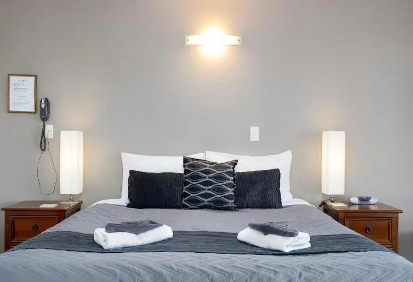 استودیو استاندارد با تخت کینگ, Kings Gate Motel