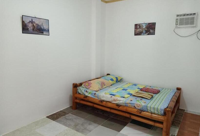 Quarto Deluxe, Lennons Place Backpacker Hostel