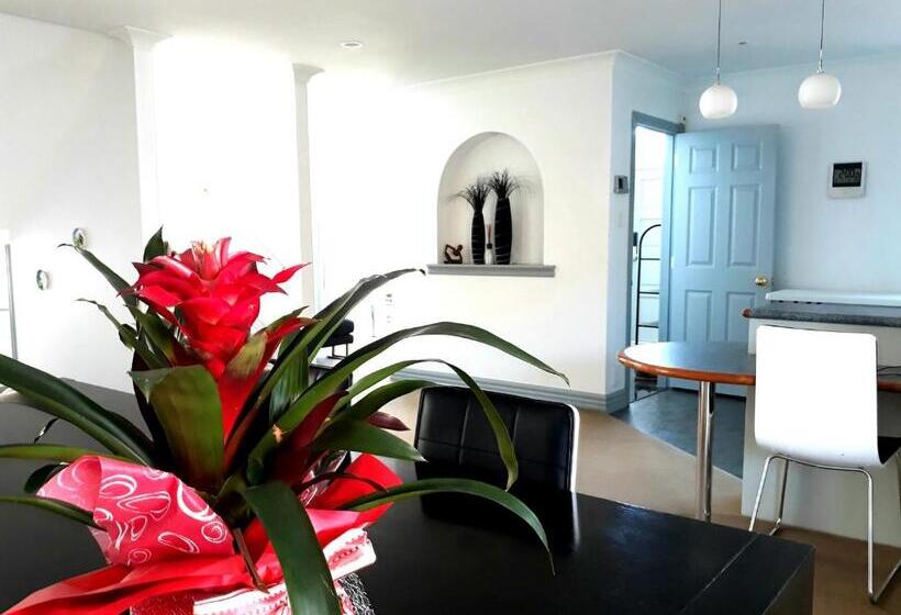 Habitació Deluxe Vista Jardí, Lush & Co Auckland Bed & Breakfast