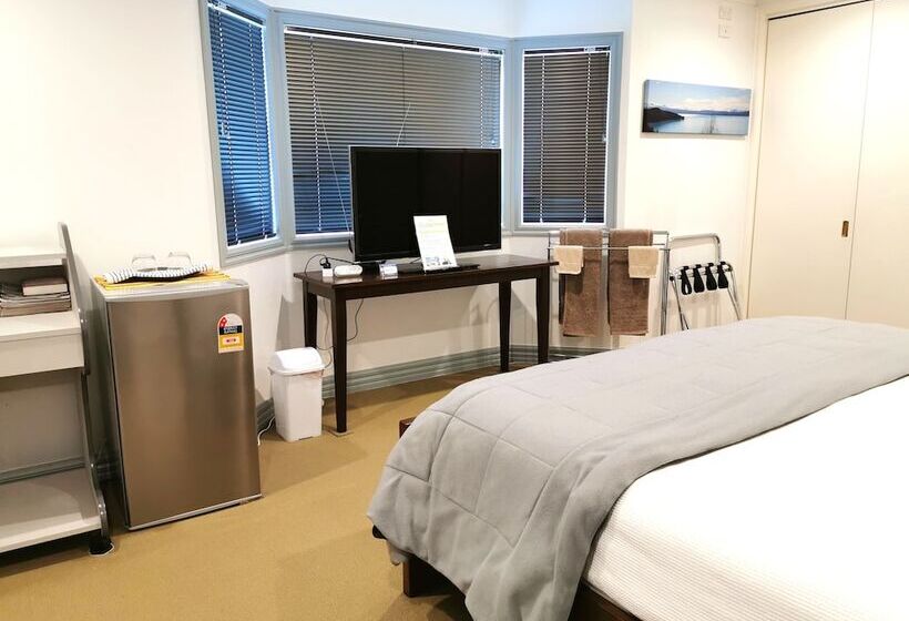 Habitació Deluxe Vista Jardí, Lush & Co Auckland Bed & Breakfast