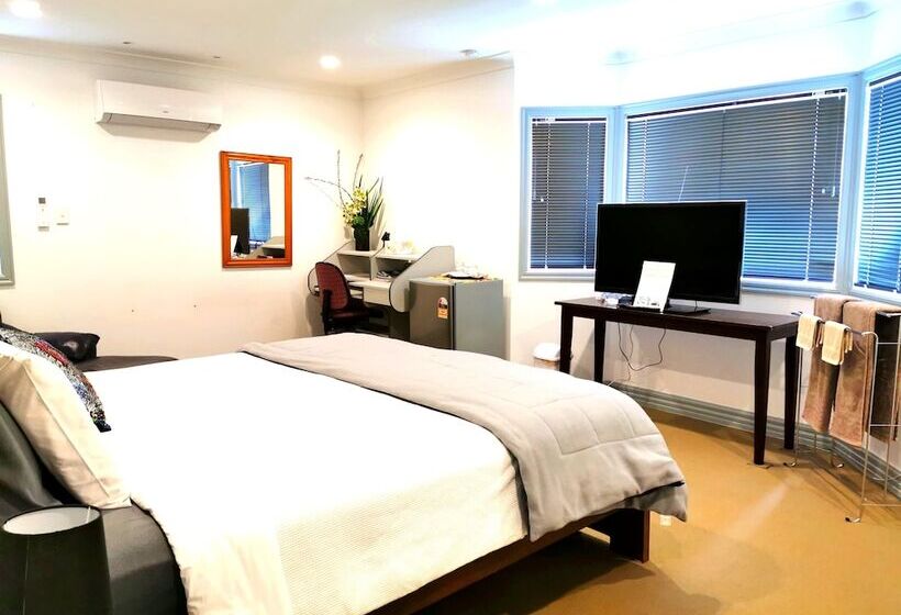 Habitació Deluxe Vista Jardí, Lush & Co Auckland Bed & Breakfast