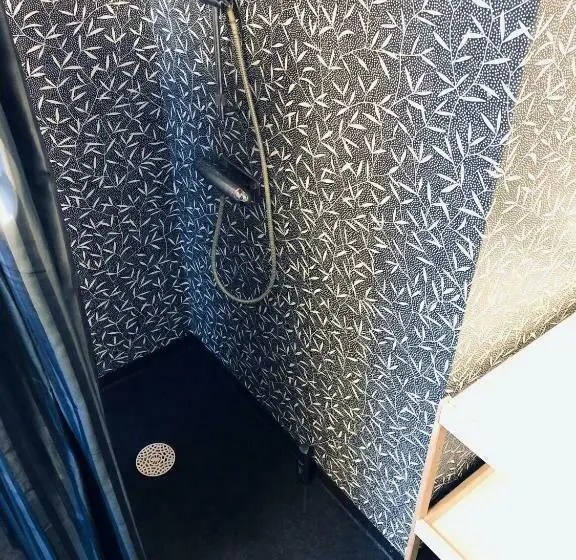スタンダード４人部屋, Multi Challenge Hostel