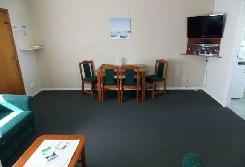 Huoneisto 2 Makuuhuonetta, Rangiora Lodge Motel