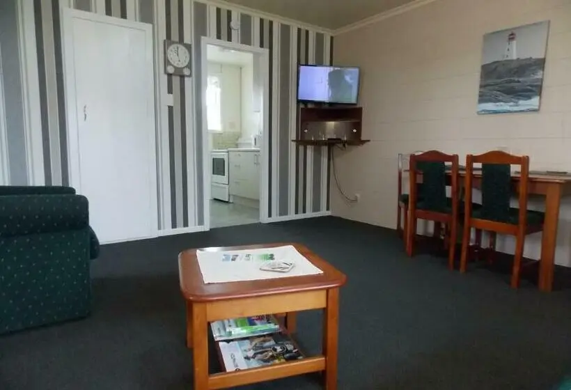 Huoneisto 2 Makuuhuonetta, Rangiora Lodge Motel