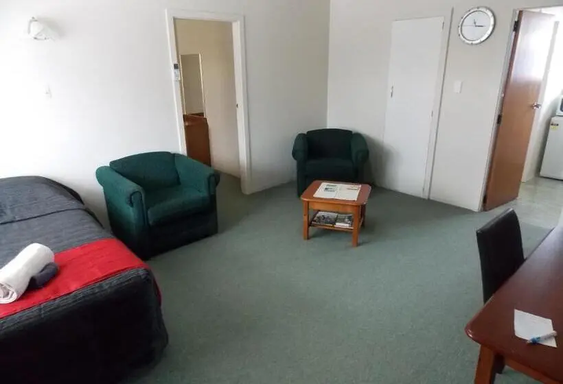 Huoneisto 1 Makuuhuone, Rangiora Lodge Motel
