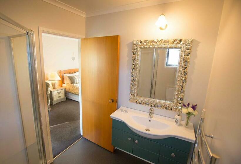 إستوديو قياسى مطلّ علي الحديقة, Rolling Hills Country Stay B&b