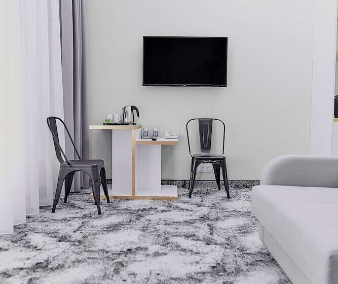 スーペリアールーム, Tulip Inn żyrardów