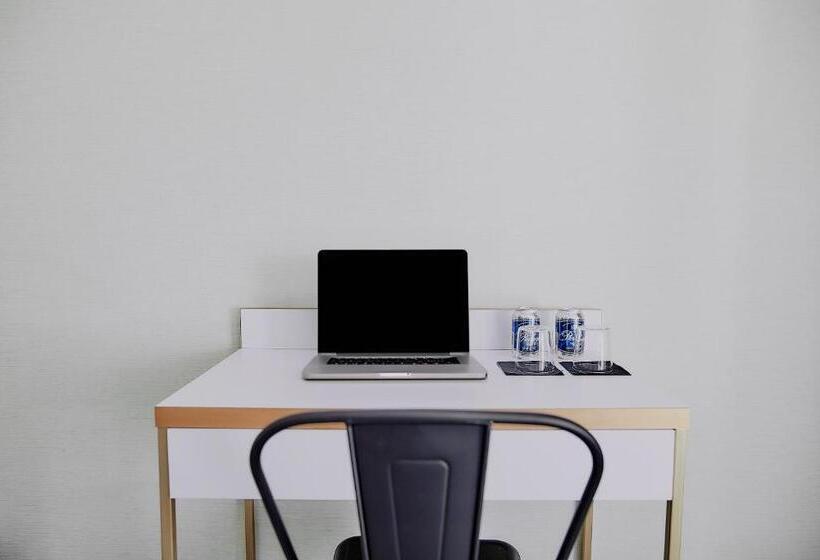 スーペリアールーム, Tulip Inn żyrardów