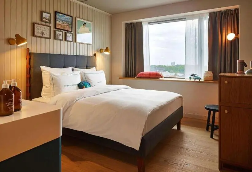 キングサイズベッドのスタンダードルーム, 25hours Hotel Paper Island