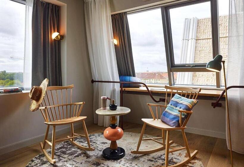 キングサイズベッドのエクゼクティブ, 25hours Hotel Paper Island