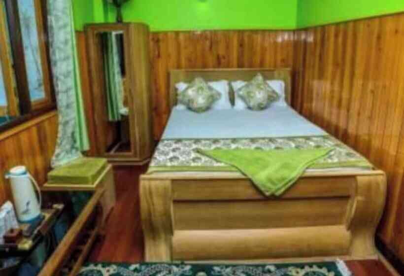 디럭스 룸, Langdak Homestay