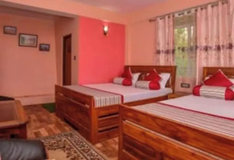 デラックストリプルルーム, Langdak Homestay