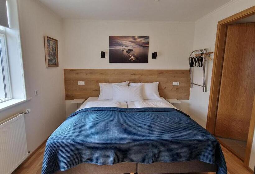 اتاق استاندارد, Guesthouse Mikael